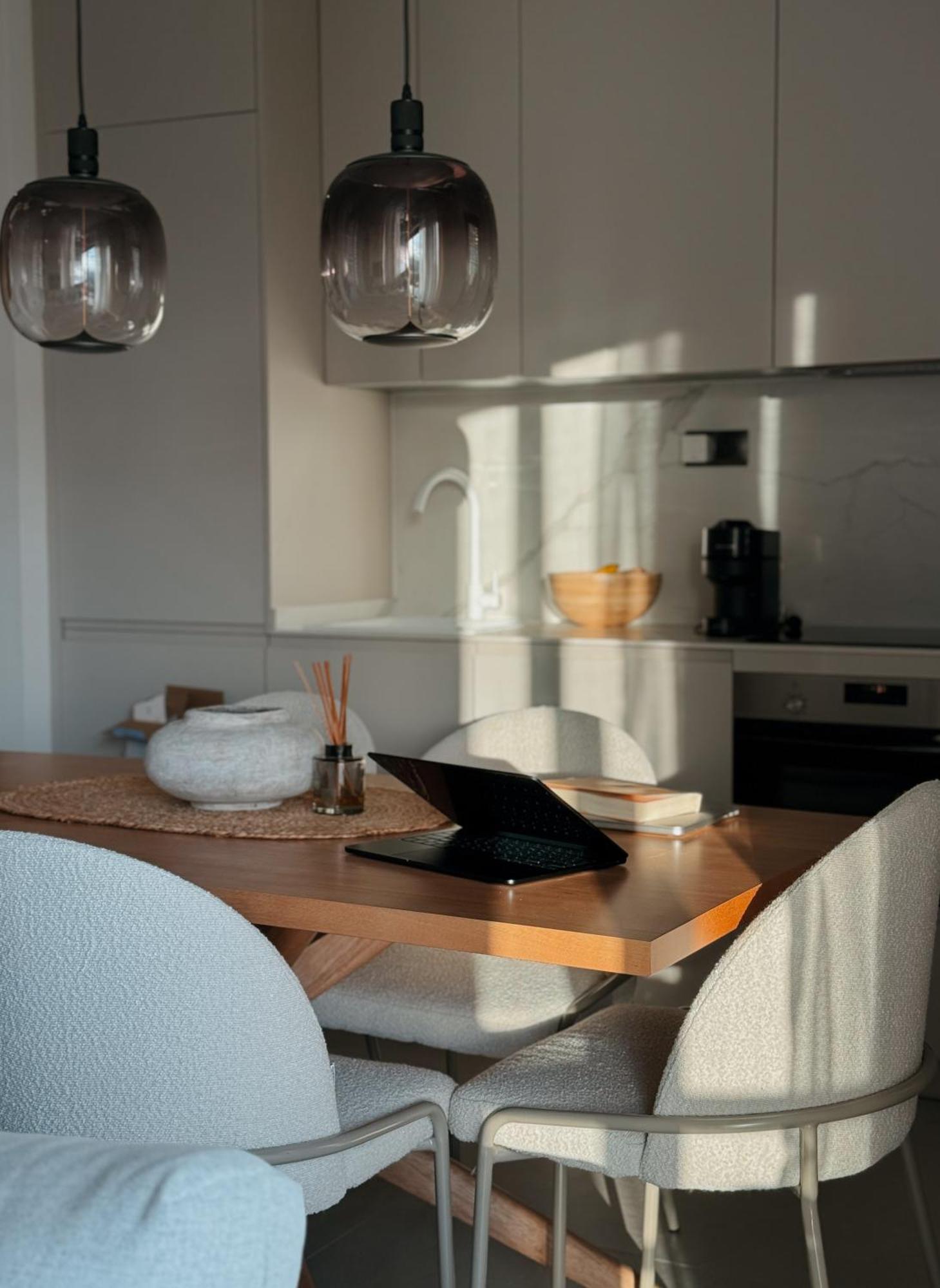 Sunsethome Modern 2 Beds With Sea View * Marbella